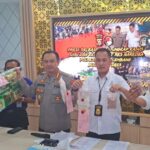 Dua Beranak Kompak Edarkan Sabu di Kota Palembang Dua Beranak Kompak Edarkan Sabu di Kota Palembang