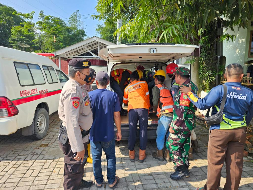 Pria di Desa Lingga ini ditemukan Mengapung Tewas di dalam Sumur Tua