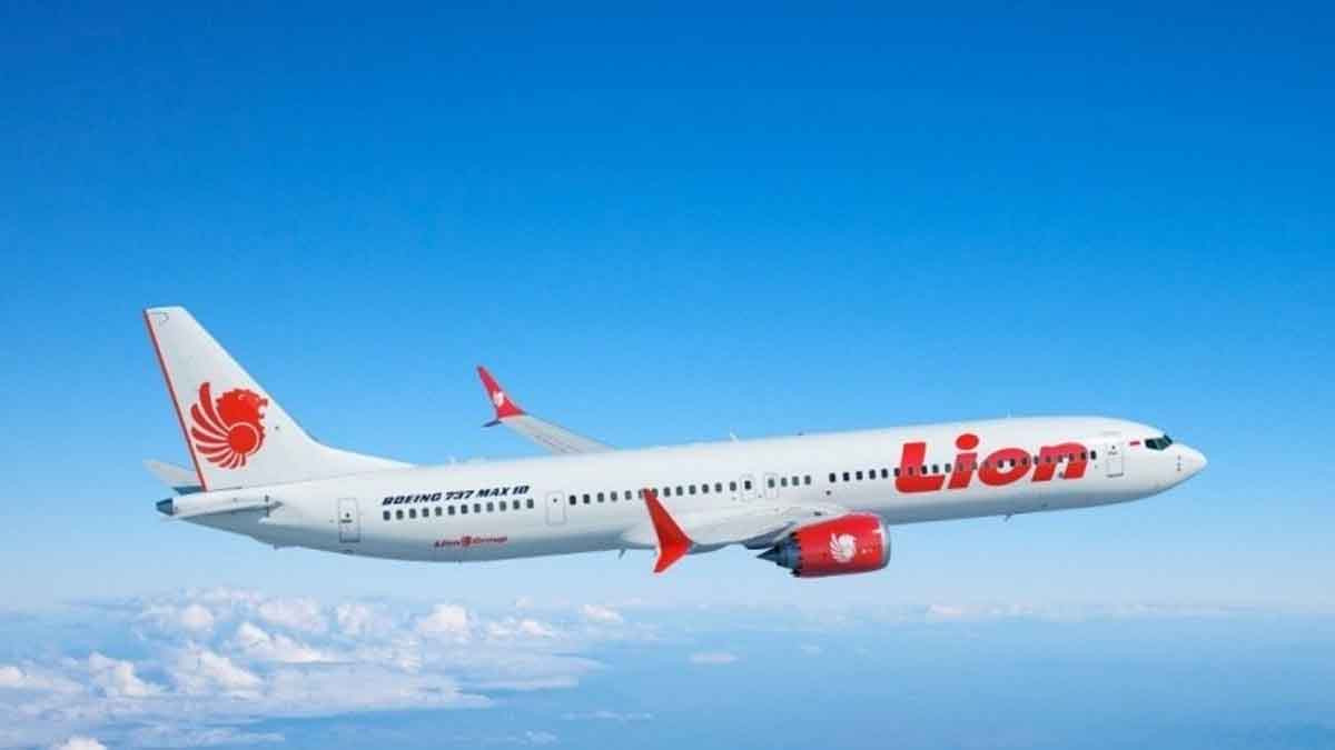 Lion Air Mulai 5 Agustus 2023, Terbang Perdana Musim Umrah 1445 Hijriah dari Surabaya ke Madinah