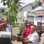 Penanaman Ratusan Pohon di Lalan Meriahkan HUT RI ke-78