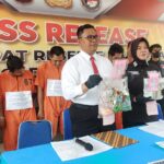 Timsus Tangkap Dua Sindikat Kurir Narkoba Timsus Tangkap Dua Sindikat Kurir Narkoba