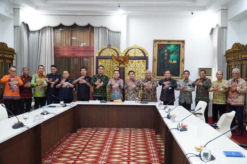 Upaya Tingkatkan Perekonomian Daerah, Agus Fatoni Targetkan Bank Sumsel Babel Ekspansi Usaha di Wilayah Sumbagsel