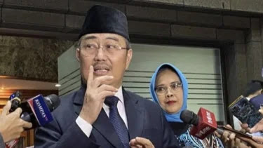 6543205199d33 mkmk kantongi bukti rekaman cctv soal dugaan kejanggalan pendaftaran gugatan batas usia capres cawapres 375 211
