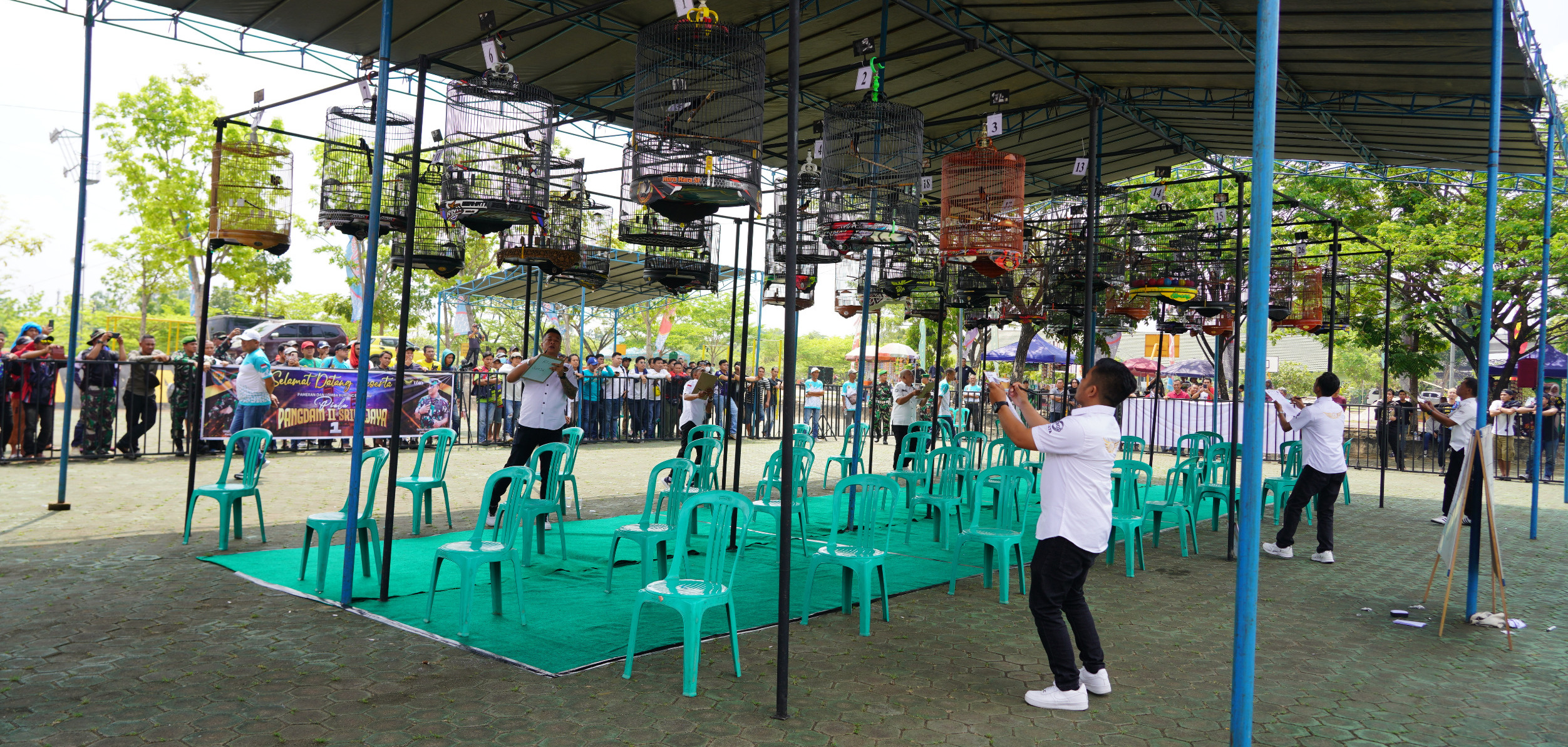 LOMBA BURUNG BERKICAU MEMPEREBUTKAN PIALA PANGDAM II/SRIWIJAYA KE-1 TAHUN 2023