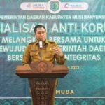 Melangkah Bersama untuk Mewujudkan Pemerintah Daerah Bersih dan Berintegritas Melangkah Bersama untuk Mewujudkan Pemerintah Daerah Bersih dan Berintegritas