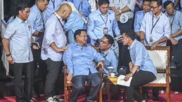KPU Tegur Gibran Karena Bersorak Saat Debat Perdana Capres 2024, Terkait Putusan MK