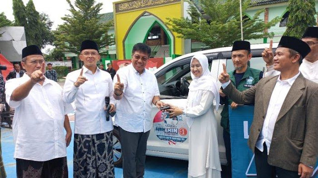 Warga dan Santri Sumbang 100 Mobil untuk Pemenangan Capres Anies-Muhaimin