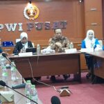 IKWI Ingatkan Peranan Perempuan di Pemilu 2024, Menteri PPPA: Perempuan Kuatkan Visi Bangsa IKWI Ingatkan Peranan Perempuan di Pemilu 2024, Menteri PPPA: Perempuan Kuatkan Visi Bangsa