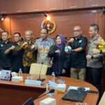Menkominfo Apresiasi PWI Bentuk Tim Satgas Anti Hoax, Langkah Bersama Menjaga Keberlangsungan Pemilu 2024 Menkominfo Apresiasi PWI Bentuk Tim Satgas Anti Hoax, Langkah Bersama Menjaga Keberlangsungan Pemilu 2024
