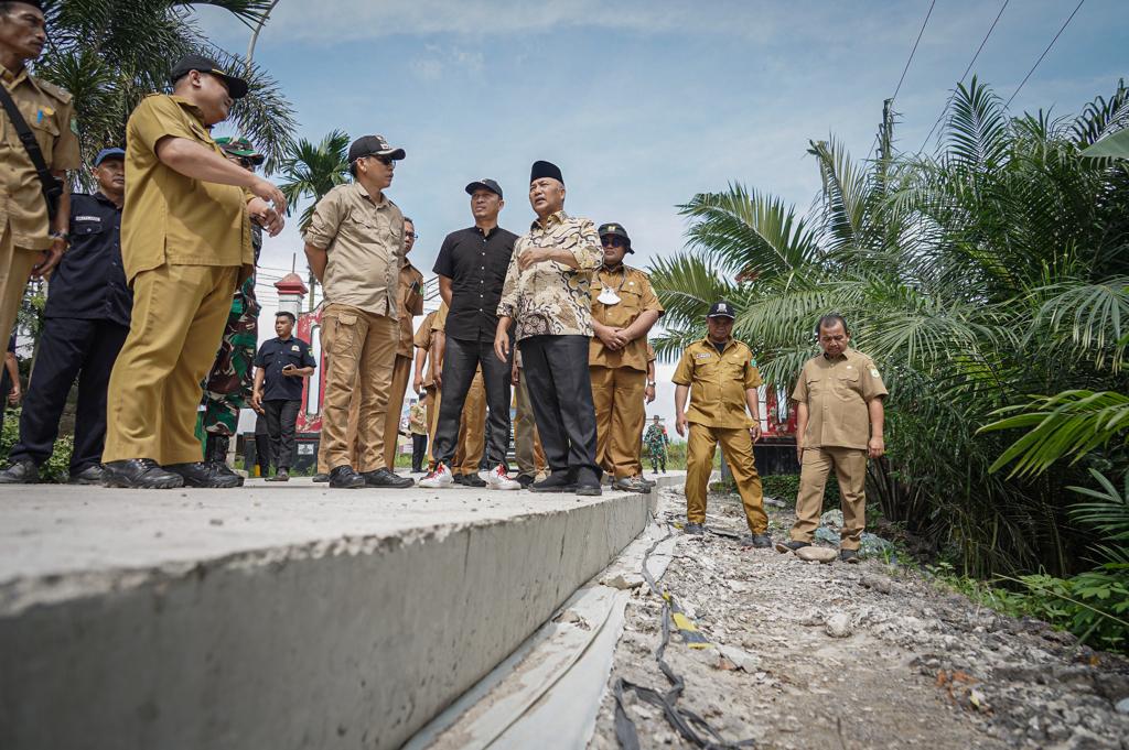 Pemkab Muba Kucurkan Anggaran Rp14,9 Miliar Perbaikan Jalan yang Hubungkan Tiga Desa di Tungkal Jaya