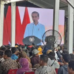 Momen Presiden Jokowi Di-woooO Petani se-Jateng Gegara Pupuk Langka dan Mahal