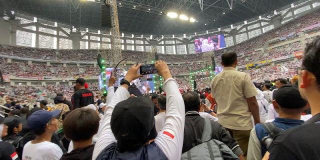 
JIS Dipenuhi Massa, JK: Ini Warning bagi yang Suka Manipulasi Suara Rakyat 
