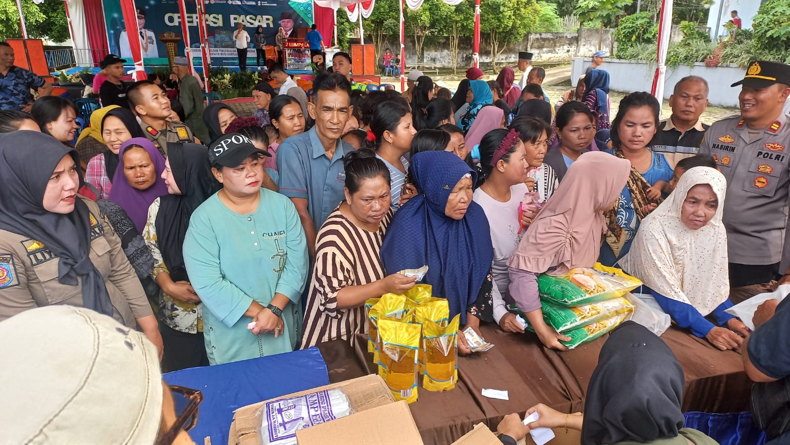 Pemkab Muba Terus Gencar lakukan Operasi Pasar murah di Bulan Ramadhan