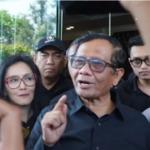 Mahfud MD Sebut Nasib Jokowi Bisa seperti Soeharto “Diseret” ke Pengadilan Jika Hak Angket Digulirkan