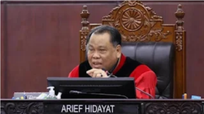 Dissenting Opinion Arief Hidayat: Pemerintahan Jokowi Lakukan Pelanggaran TSM di Pilpres 2024