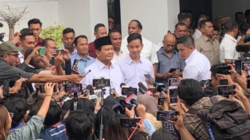 Prabowo Subianto Ajak Anies-Muhaimin dan Ganjar-Mahfud Bersatu