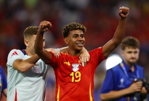 
Biodata dan Agama Lamine Yamal, Bocah Ajaib Barcelona yang Tampil Gacor Bareng Timnas Spanyol di Euro 2024