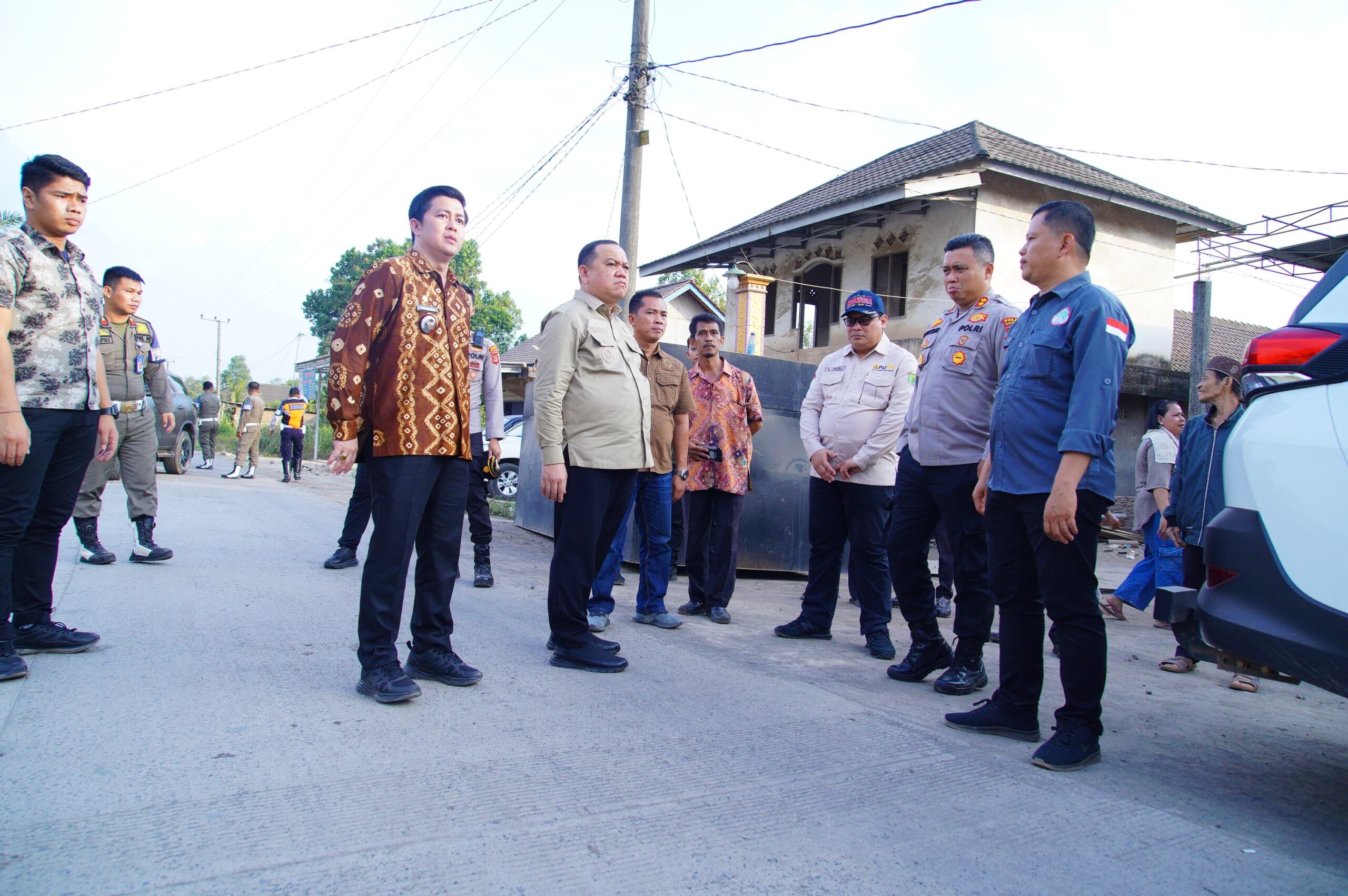 Jalan di Desa Beruge dan Sugi Waras Kecamatan Babat Toman Sekarang Bagus