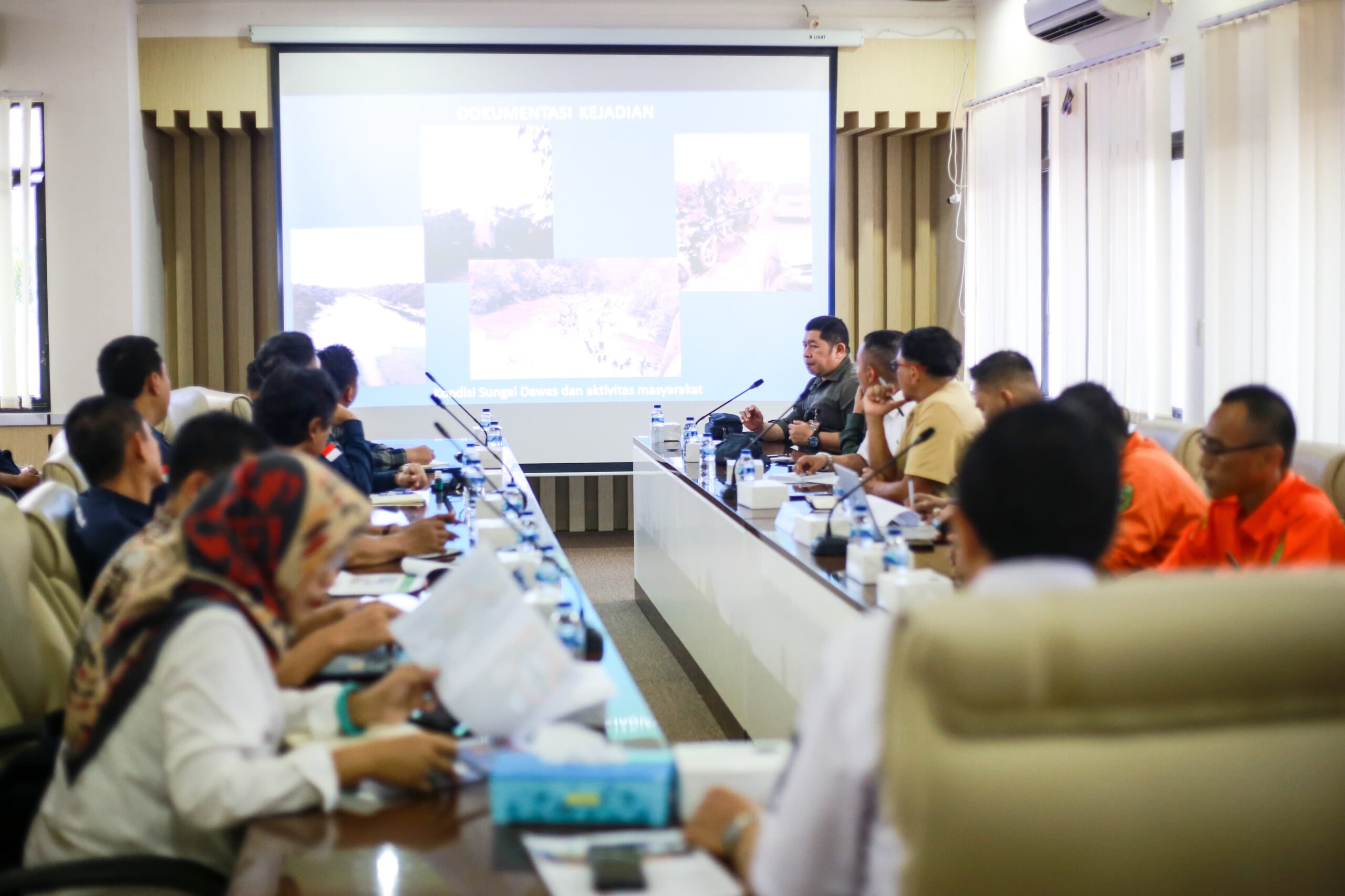 Upaya Pemkab Muba Penanganan Kedaruratan Kebakaran Sumur Minyak dan Tumpahan Minyak di Sungai Lilin