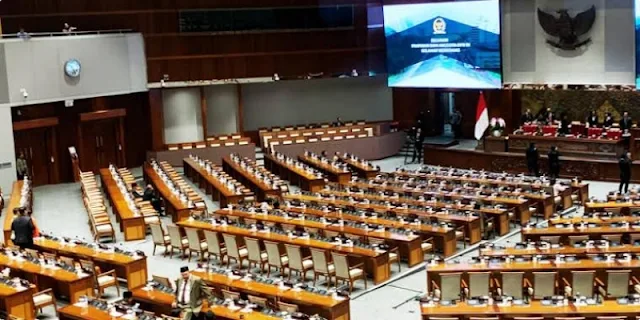 Siang Ini, DPR RI Gelar Paripurna Sahkan RUU Pilkada,"Anulir Putusan Mahkamah Konstitusi?