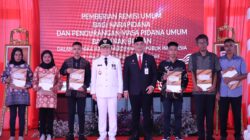 Pemberian Remisi Umum Bagi Narapidana dan Anak Binaan Lapas Kelas 1 Pakjo Palembang