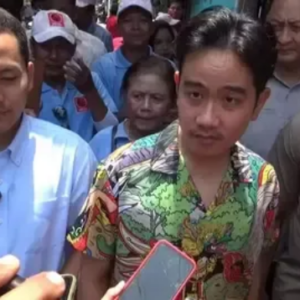 Gibran Bela Adeknya si Kaesang Soal Dugaan Gratifikasi Jet Pribadi dari Shopee: Ngawur