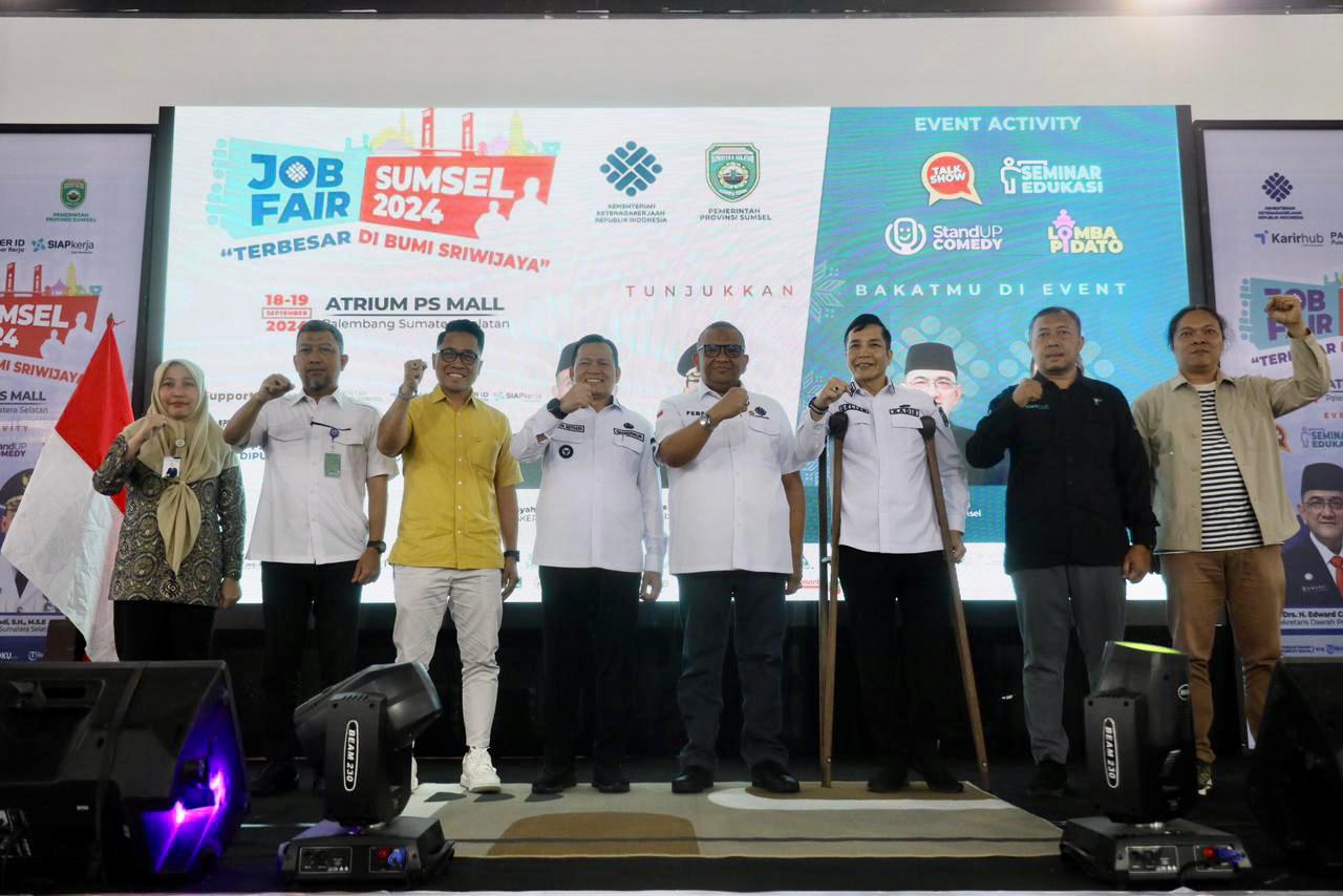 Wakil Menteri  Ketenagakerjaan RI Buka Job Fair Terbesar di Sumsel