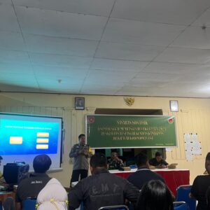 Penyuluhan Hukum dan Kamtibmas di Lokasi TMMD 122 Penyuluhan Hukum dan Kamtibmas di Lokasi TMMD 122