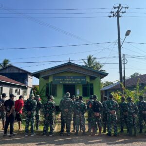 Satgas TMMD 122 Melaksanakan Apel Pagi di Desa Sebidai Satgas TMMD 122 Melaksanakan Apel Pagi di Desa Sebidai