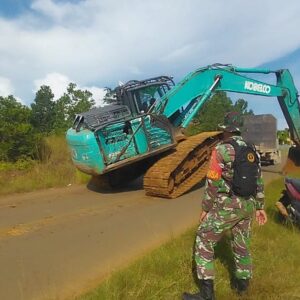 Pembukaan Badan Jalan Capai 100 Persen, Desa Sebidai Tembus Ke desa Tideng Pale Bisa Dilalui Pembukaan Badan Jalan Capai 100 Persen, Desa Sebidai Tembus Ke desa Tideng Pale Bisa Dilalui