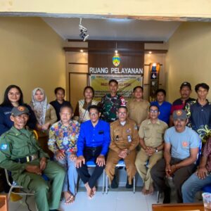 Satgas TMMD 122, Kopda Destri Cahyono Desa Maning Menghadiri Musdes di Kecamatan Betayau Satgas TMMD 122, Kopda Destri Cahyono Desa Maning Menghadiri Musdes di Kecamatan Betayau