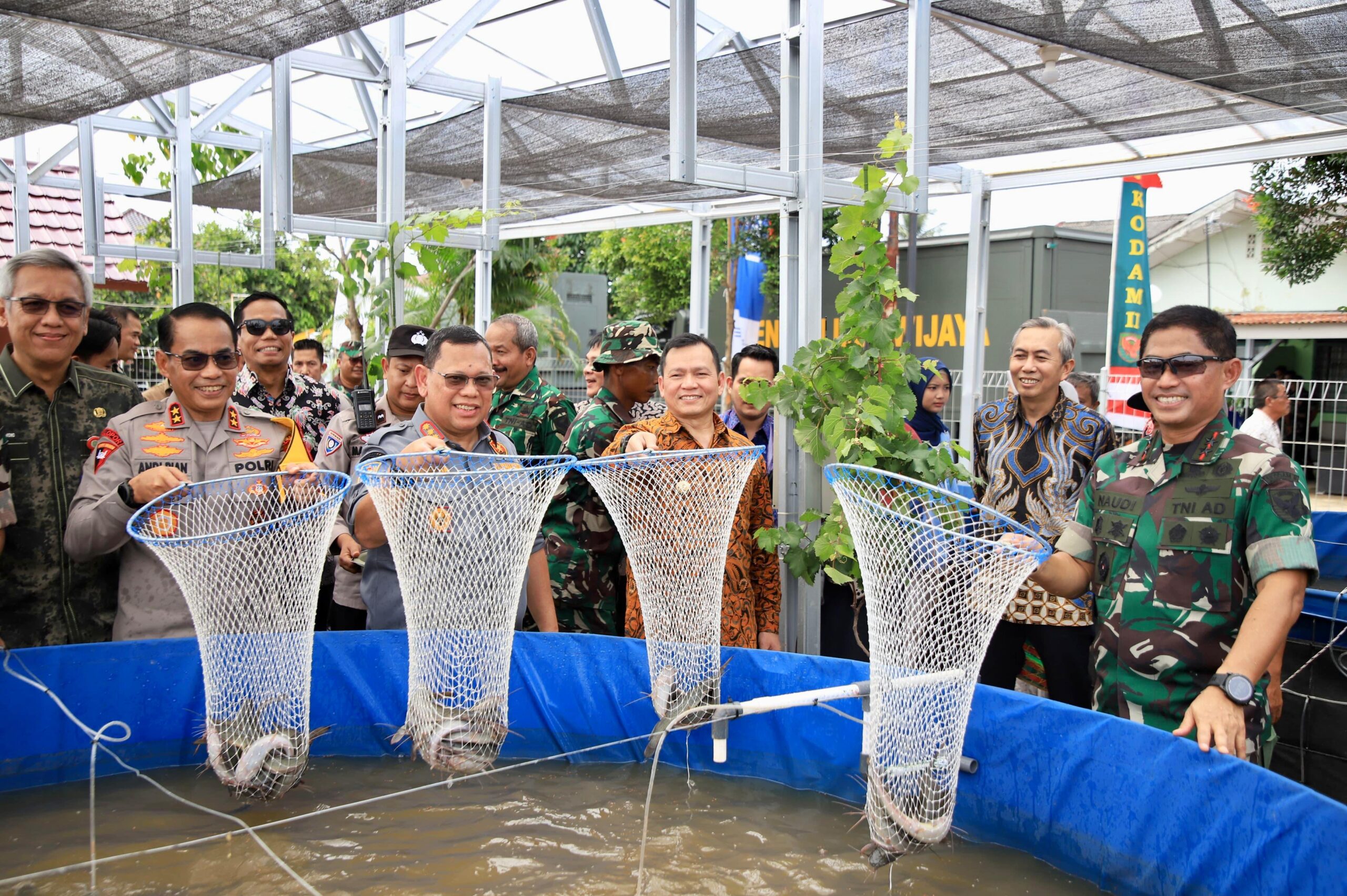  Pj Gubernur  Elen Setiadi Apresiasi Kodam II/ Sriwijaya Memperkuat Ketahanan Pangan Lokal Dengan Inisiasi  Urban Farming 