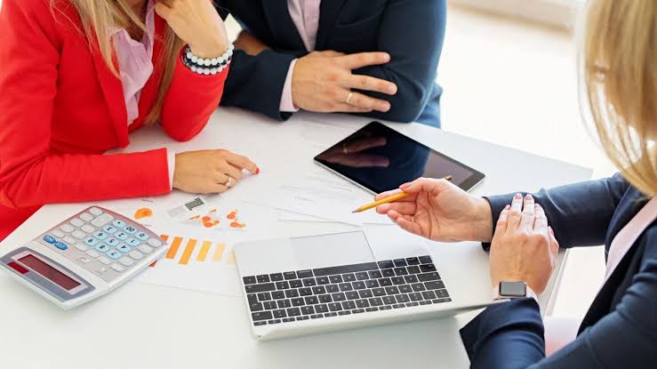 images 4.Online Personal Finance Advisor Your Guide to Financial Wellness