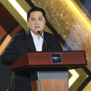 Hattrick! Dirut PLN Darmawan Prasodjo Kembali Dinobatkan Jadi CEO Of The Year 2024