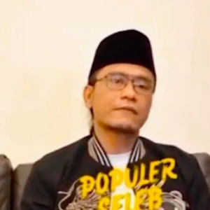 Akhirnya Gus Miftah Minta Maaf Sudah Bikin Gaduh, olok- olok  Goblok Pada Pedagang Es Teh Keliling