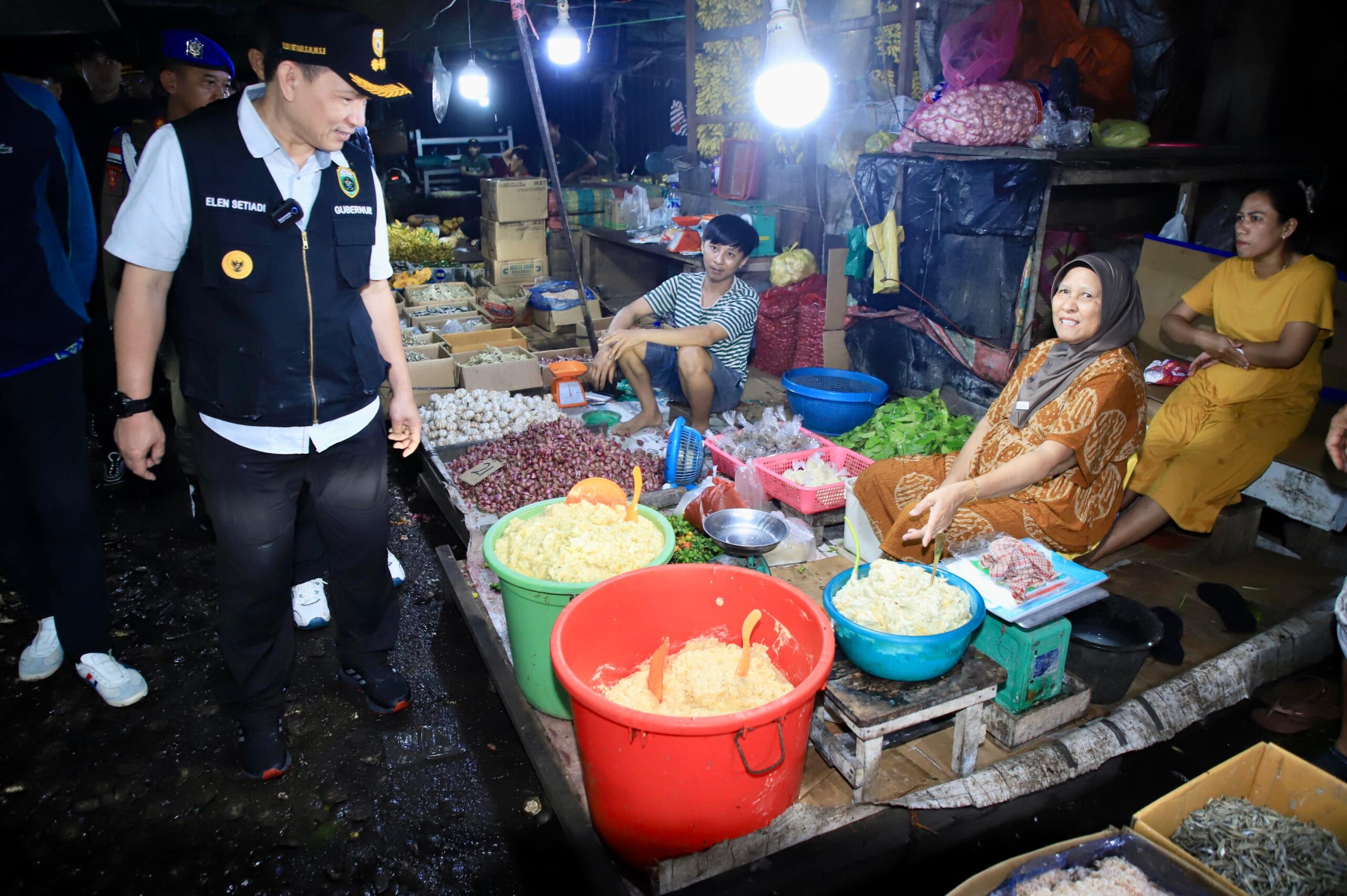 Sidak ke Pasar Induk Jakabaring, Pastikan Pasokan Bahan Pokok Stabil