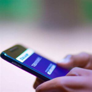 The Pros and Cons of Mobile Banking for Small Business Productivity