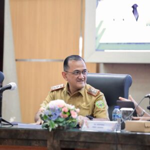 Sekda Edward Candra Buka Rapat Teknis Sinkronisasi Program Bidang Kebinamargaan dan Tata Ruang Tahun 2026.