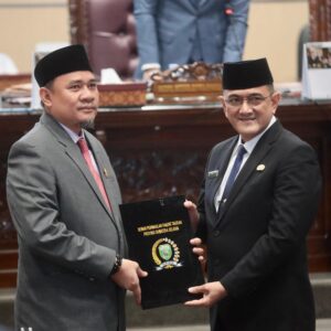 Sekda Edward Candra Hadiri Rapat Paripurna Penyampaian Laporan Hasil Reses Anggota DPRD Provinsi Sumsel