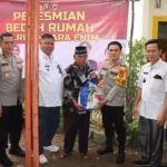 Kapolres Muara Enim Resmikan Bedah Rumah untuk Keluarga M Teguh