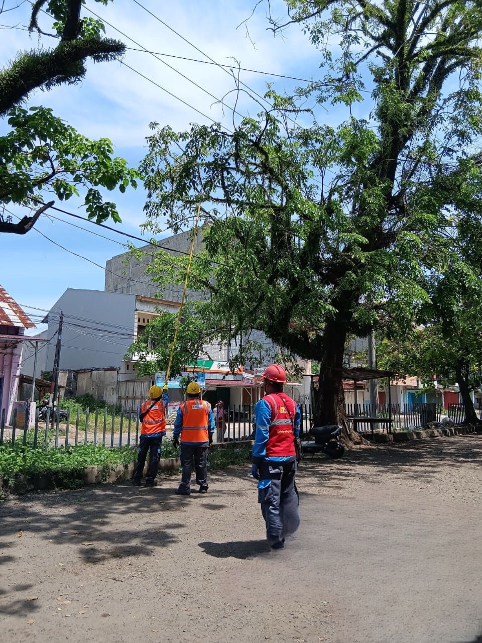 Kolaborasi Apik PLN Bengkulu Perkuat Keandalan Listrik Jelang Bulan Suci Ramadhan 1446 H CDE18C99 08CE 41A2 8D34 3B64C6224CC1