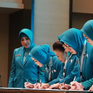 Feby Deru Resmi Dilantik Menjadi Ketua TP PKK Sekaligus Tim Pembina Posyandu Provinsi Sumsel Periode 2025-2030