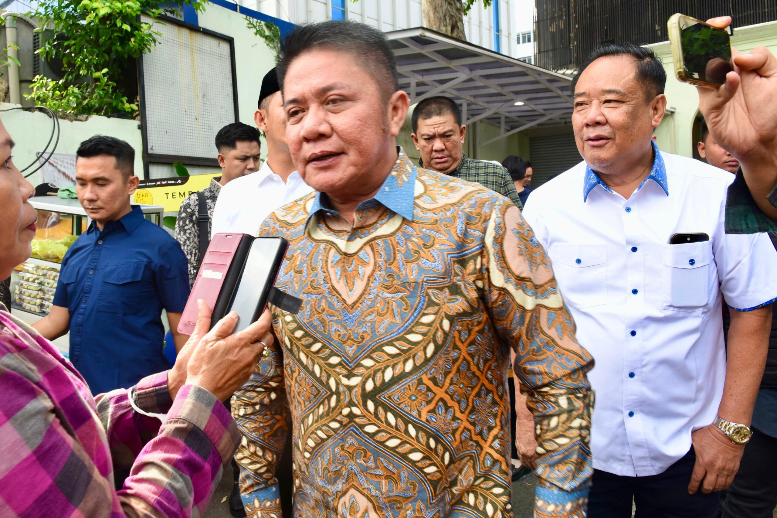 Herman Deru dan Cik Ujang Ikuti Tahapan Registrasi dan serta Kesehatan Persiapan Pelantikan di Kemendagri
