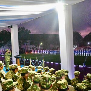 Herman Deru - Cik Ujang Kompak Parade Senja dengan Presiden Prabowo, Jokowi dan SBY Herman Deru – Cik Ujang Kompak Parade Senja dengan Presiden Prabowo, Jokowi dan SBY