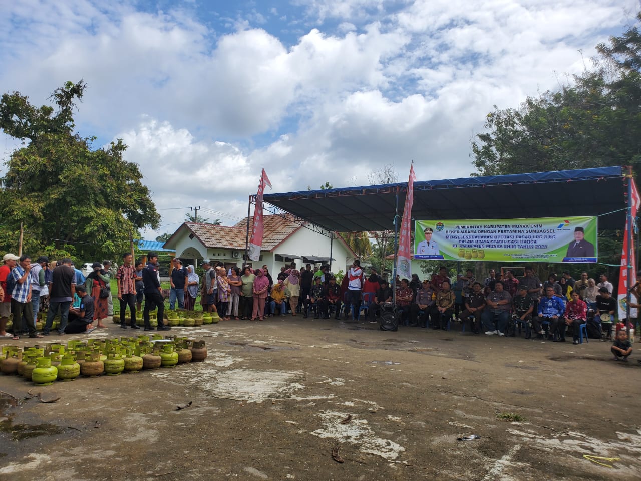 Operasi Pasar Gas LPG 3 KG di Muara Enim: Upaya Stabilisasi Harga dan Ketersediaan