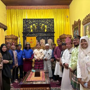 Buntut Konten Rendang di BKB, Sultan Palembang Tuntut Willie Salim Gelar Tepung Tawar