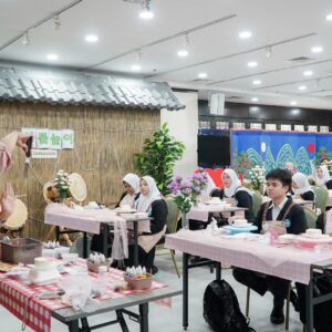 Mengenal Budaya Korea dengan Workshop Menghias Kue