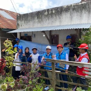PLN UID S2JB Nyalakan Listrik 117 Pelanggan Prasejahtera GRATIS!