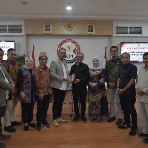 Komisi I dan Pimpinan DPRD Sulbar Kunjungi KPI Pusat dan KPI Jakarta, Bahas Persiapan Seleksi KPID Sulbar Komisi I dan Pimpinan DPRD Sulbar Kunjungi KPI Pusat dan KPI Jakarta, Bahas Persiapan Seleksi KPID Sulbar