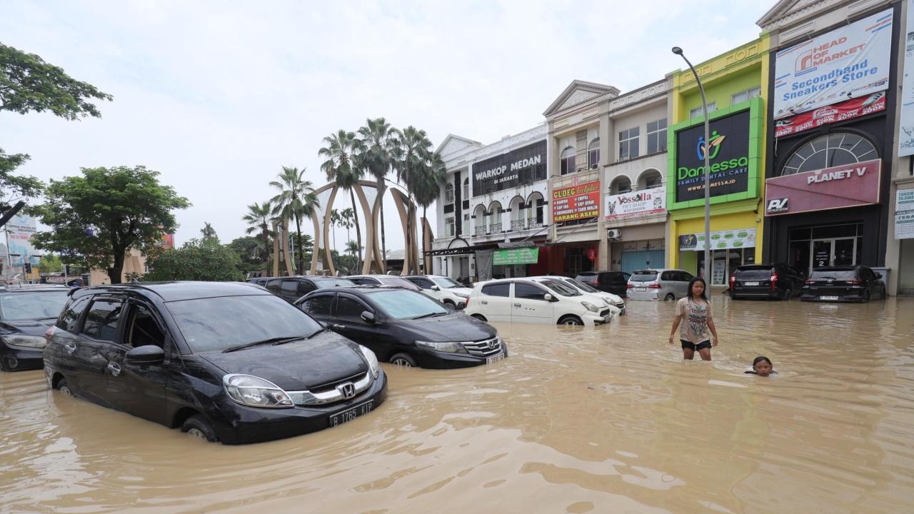 Kamu Ingin Beli Mobil bekas?, Jangan Salah Pilih Begini Ciri-Ciri Kendaraan Pernah Terendam Banjir